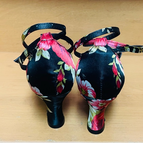 Print Floral Satin Ballroom Latin Dance Pumps Shoes - Picture 4 of 5